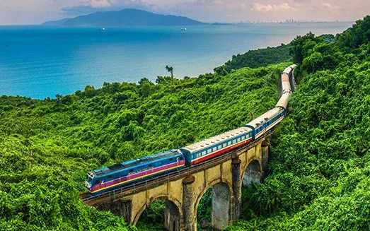 travel-vietnam-by-train-best-routes-for-journeys