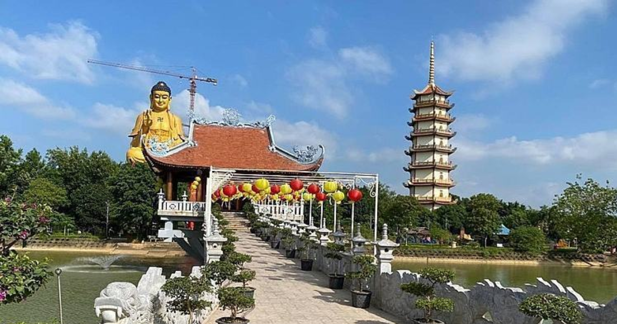 khai-nguyen-pagoda-in-hanoi-a-prominent-spiritual-destination-with-unique-architecture1