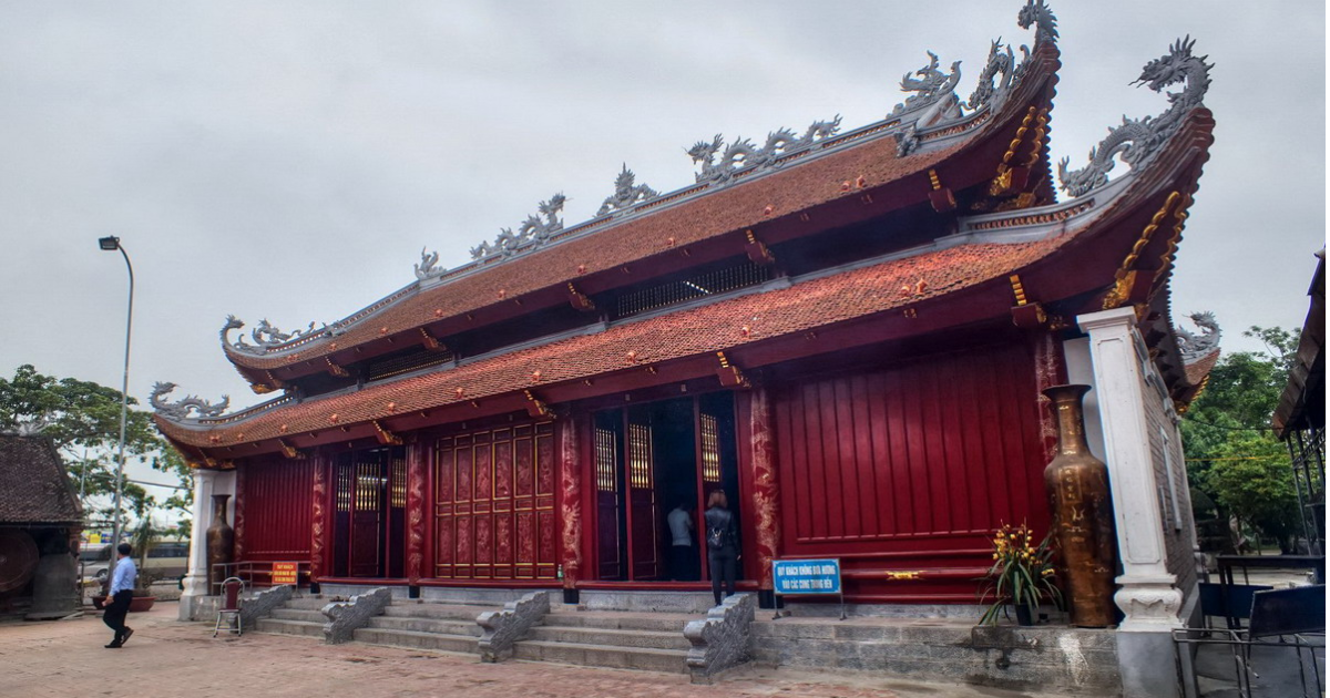 the-ong-hoang-muoi-temple-a-distinctive-cultural-and-religious-beauty-of-nghe-an3