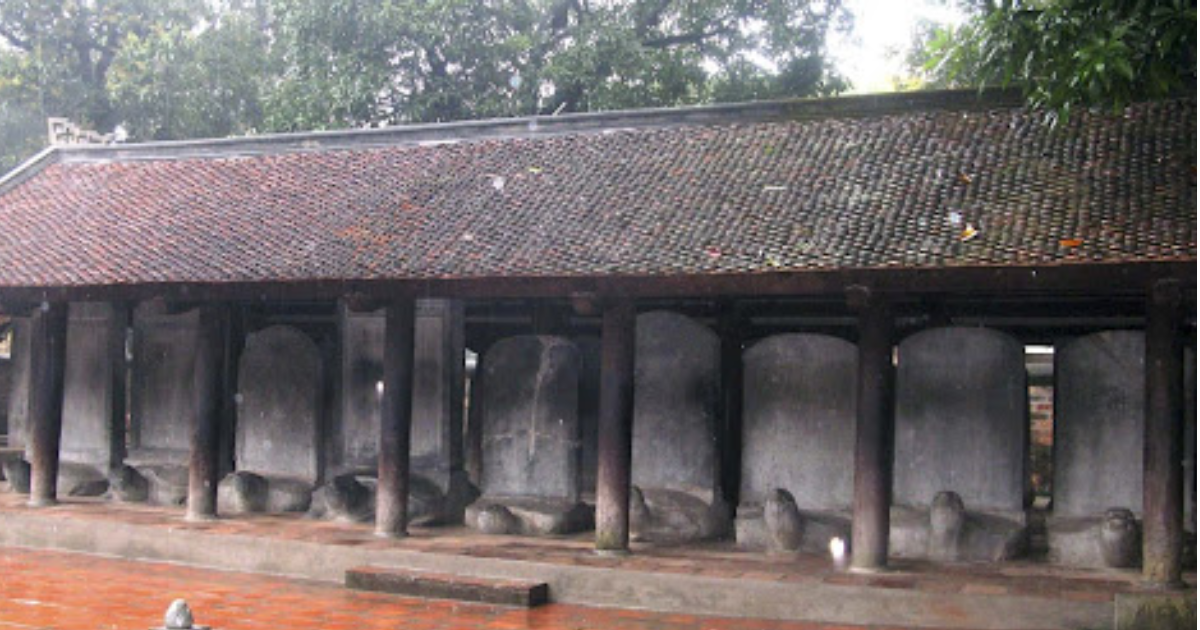 van-mieu-quoc-tu-giam-the-journey-to-explore-vietnams-first-cultural-heritage-site4