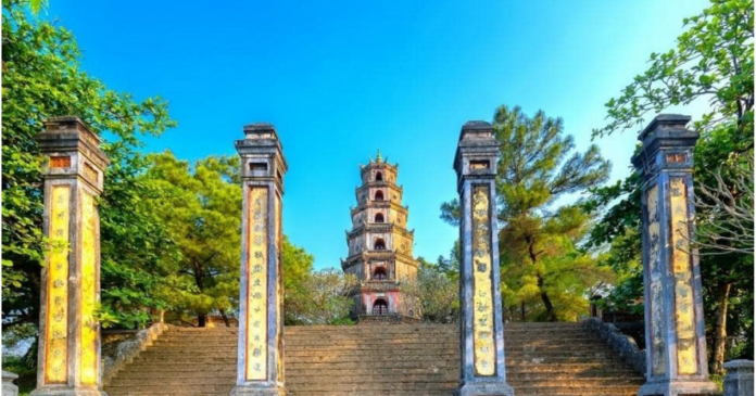 thien-mu-pagoda-a-spiritual-destination-not-to-be-missed-when-visiting-hue8