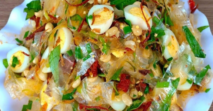 how-to-make-delicious-saigon-mixed-rice-paper1