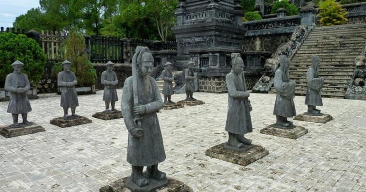 khai-dinh-tomb-a-unique-cultural-and-architectural-heritage-of-the-nguyen-dynasty5