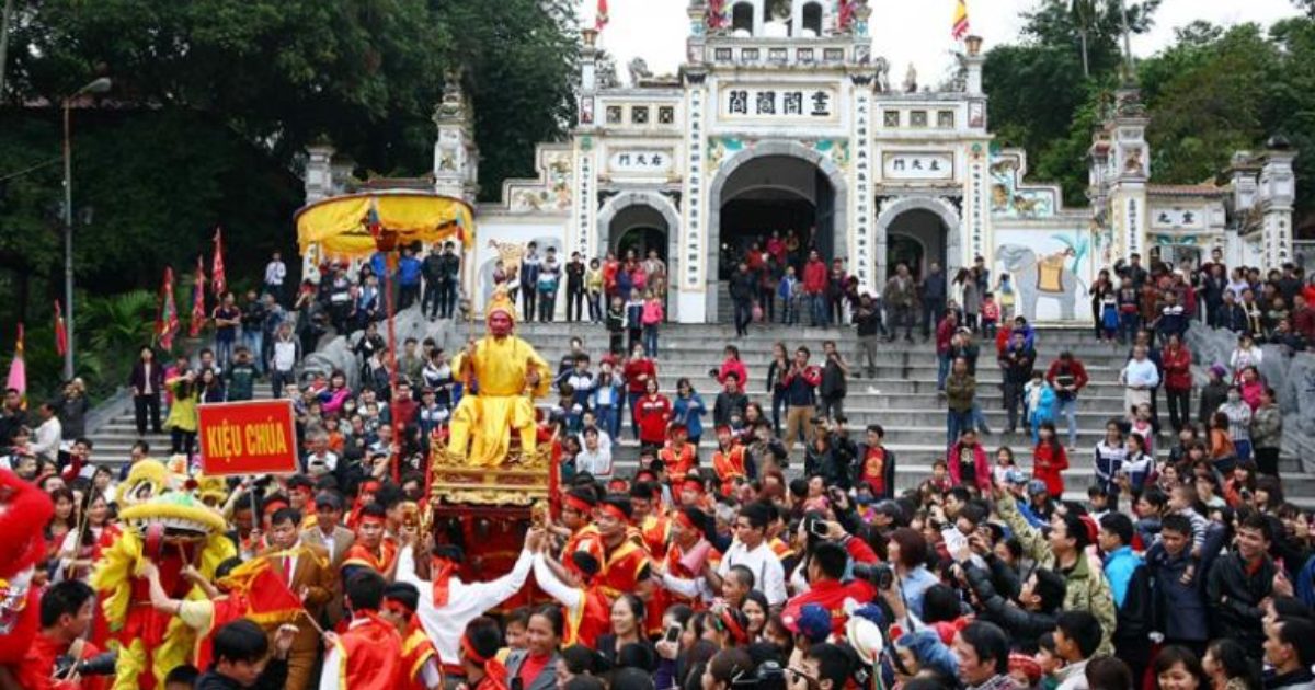 Quan Thanh Temple – A Historical and religious heritage in the heart of Hanoi4